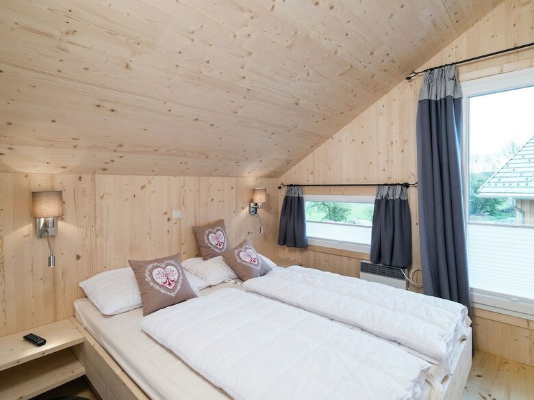 Luxurious Chalet In Sankt Georgen Ob Murau With Jacuzzi