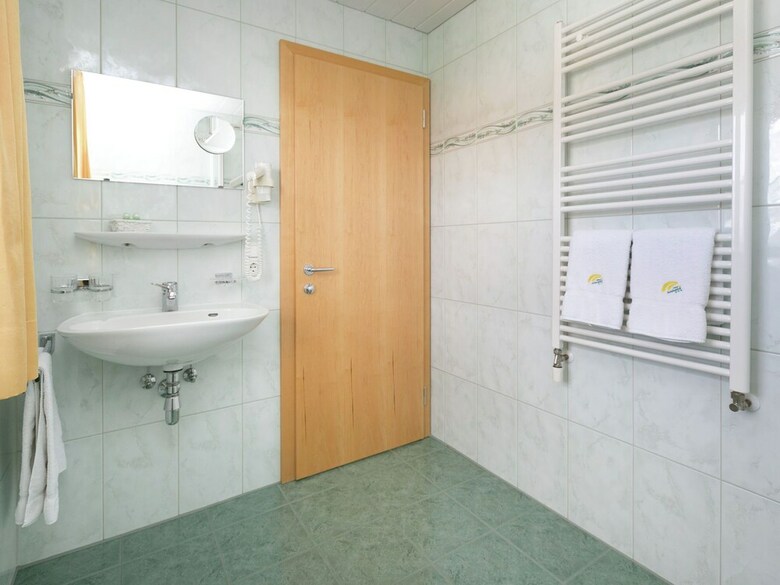 Modern Apartment In Dam�ls With Swimming Pool