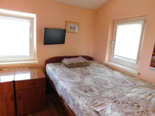 Hostal Chaika Guest House