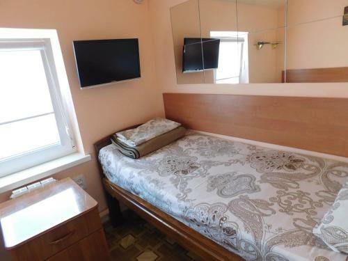 Hostal Chaika Guest House