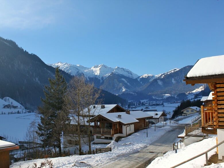 Luxurious Chalet In Wald Im Pinzgau With Sauna