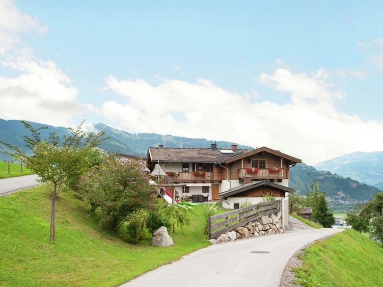 Comfortable Apartment In Kaprun Near Ski Lift