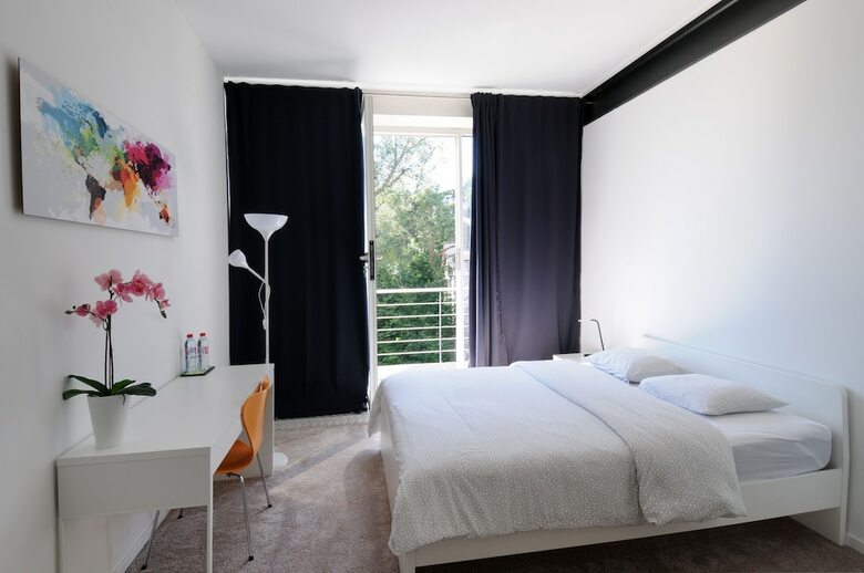 Hotel Bnbroomrent