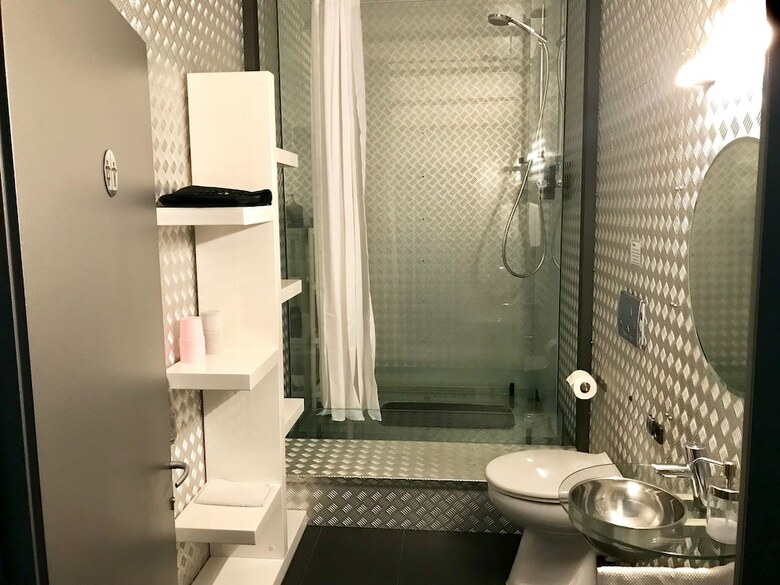 Hotel Bnbroomrent