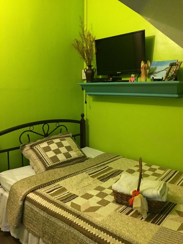 Hotel Madie's Place