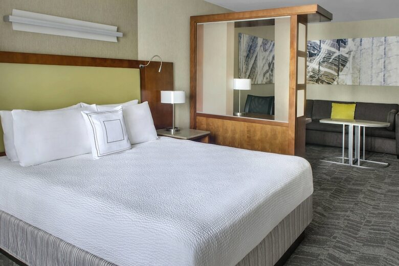 Hotel Springhill Suites By Marriott Long Island Brookhaven