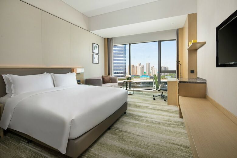 Hotel Holiday Inn Zhengzhou Riverside