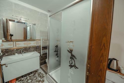 Ayg�n Suites Hotel&bungalow Uzung�l