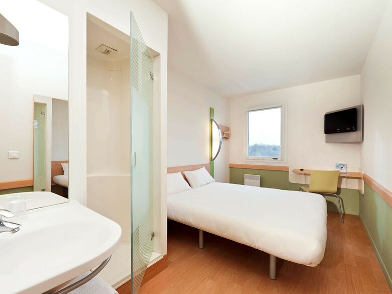 Hotel Ibis Budget Mantes-la-jolie Sully
