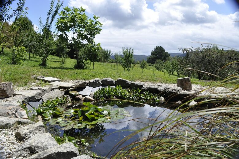 Hostal Albergue Tur�stico Alvarella