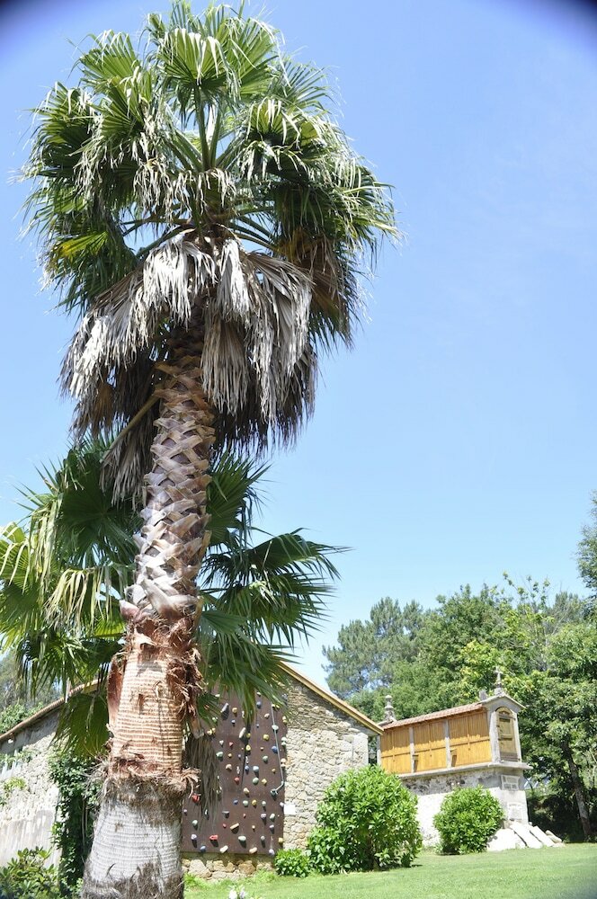 Hostal Albergue Tur�stico Alvarella