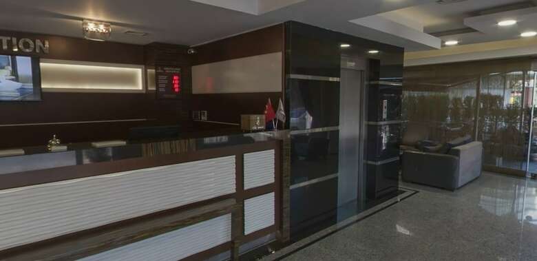 Lion City Hotel
