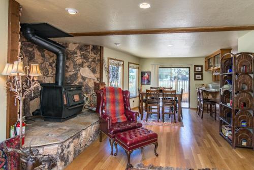 Group Getaways Holiday Home 4030