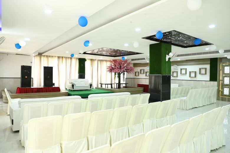 Diwan Hotel And Restaurant