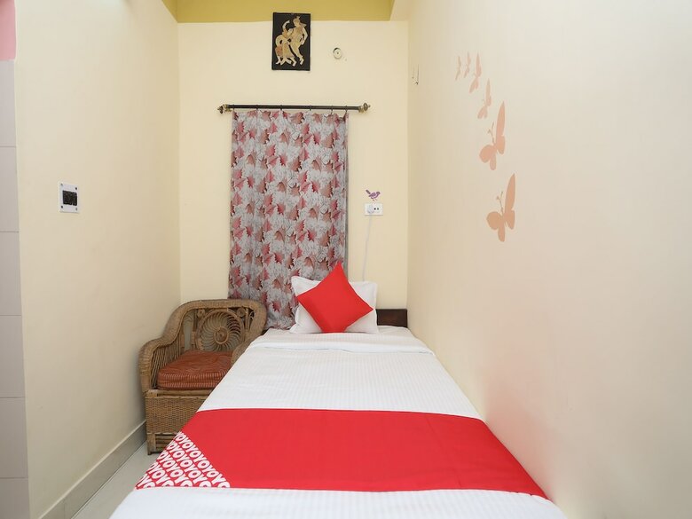 Oyo 24081 Hotel Lata Palace & Resort