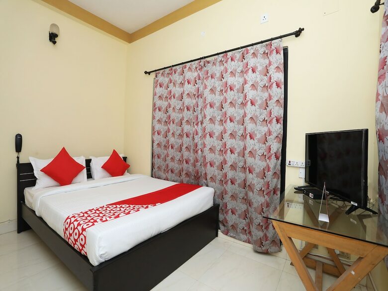 Oyo 24081 Hotel Lata Palace & Resort