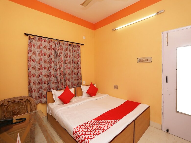 Oyo 24081 Hotel Lata Palace & Resort