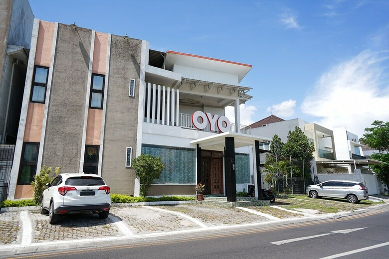 Hostal Oyo 511 Grace Residence