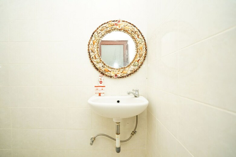 Hostal Oyo 511 Grace Residence