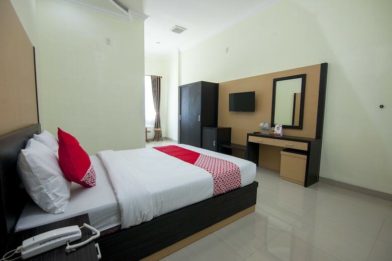 Capital O 540 Esther Hotel
