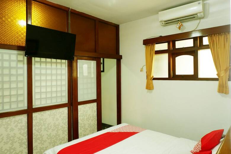 Oyo 517 Hotel Arjuna Lawang