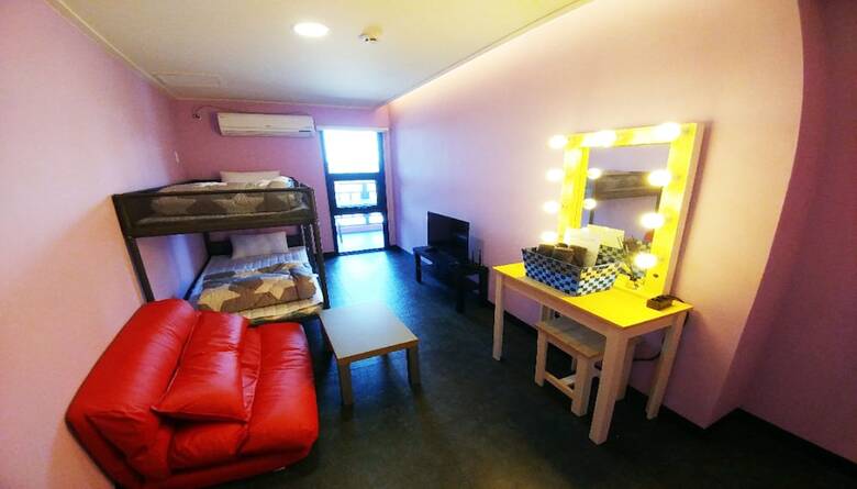 Hostal Suncity Guesthouse - Hostel