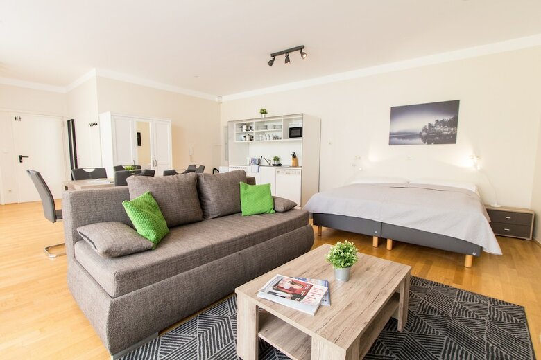 Apartamentos Checkvienna - Kaiserstra�e