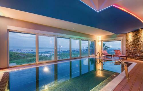 Five-bedroom Holiday Home In Kucine