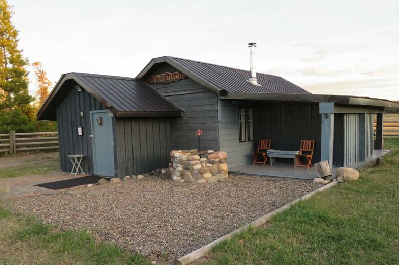 Woodhouse Cottages And Ranch