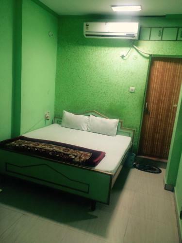 Hotel Krishna Palace