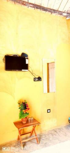 Hotel Roshnai Village Resort