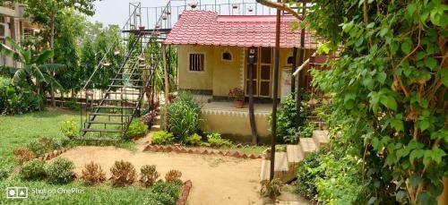 Hotel Roshnai Village Resort