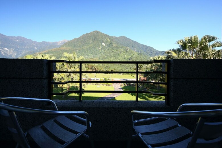 B&B Mountain View