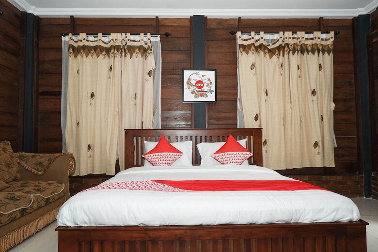 Hostal Oyo 550 Kebon Krapyak Cottage