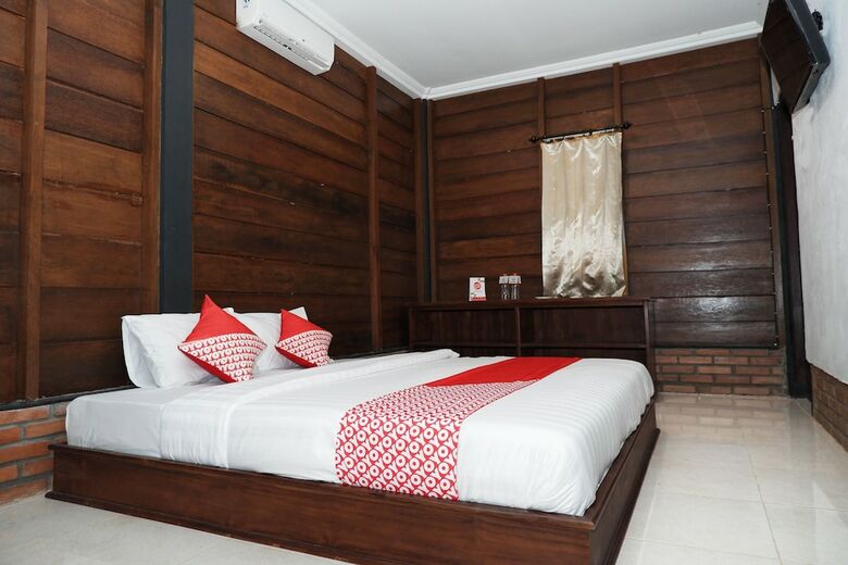 Hostal Oyo 550 Kebon Krapyak Cottage
