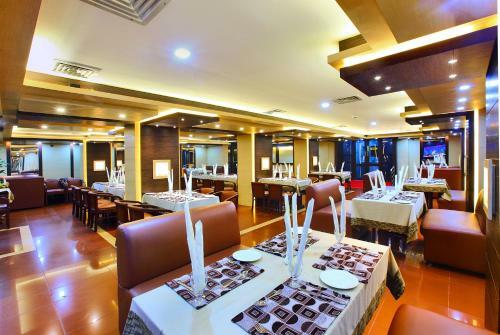 Hotel Trichur Towers