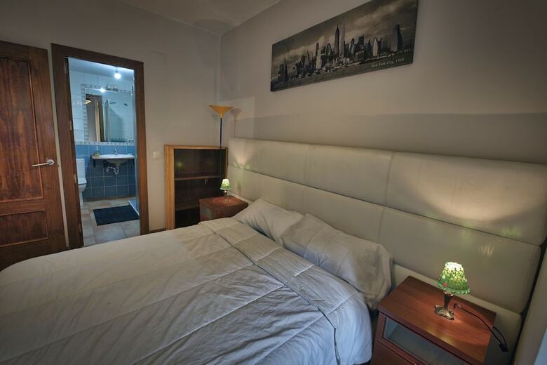 Apartamentos El Escondite De Biescas