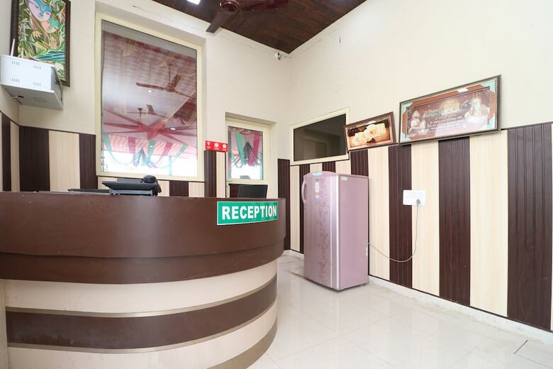 Hotel Oyo 28338 New Life
