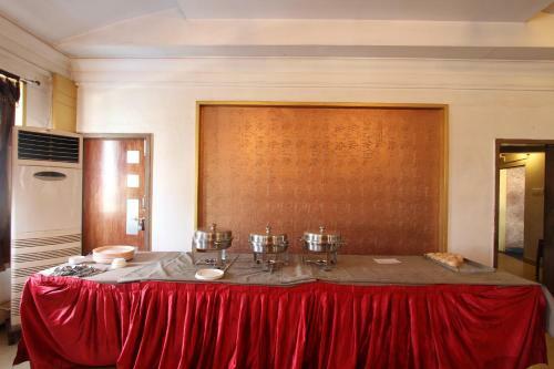 Oyo 23182 Hotel Dhammanagi Comforts