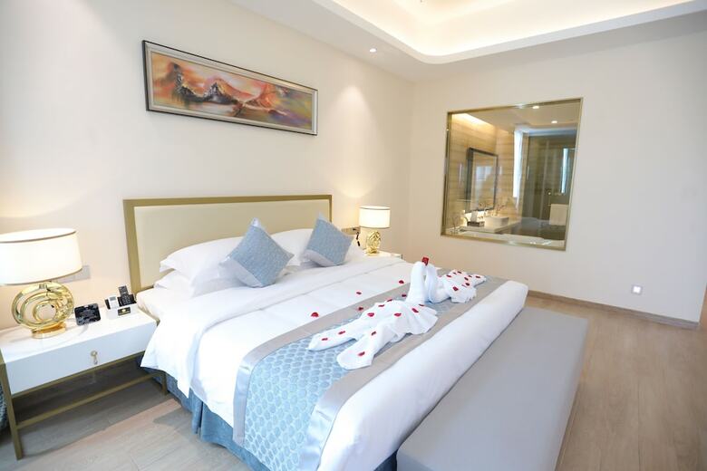 Love In Landscape Sea View Hotel
