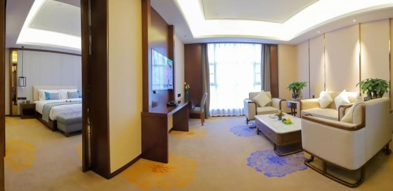 Changsha Hualiang Huatian Holiday Hotel