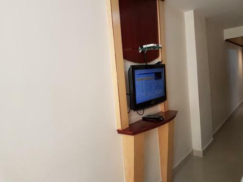 Hotel Ponmari Residencyy