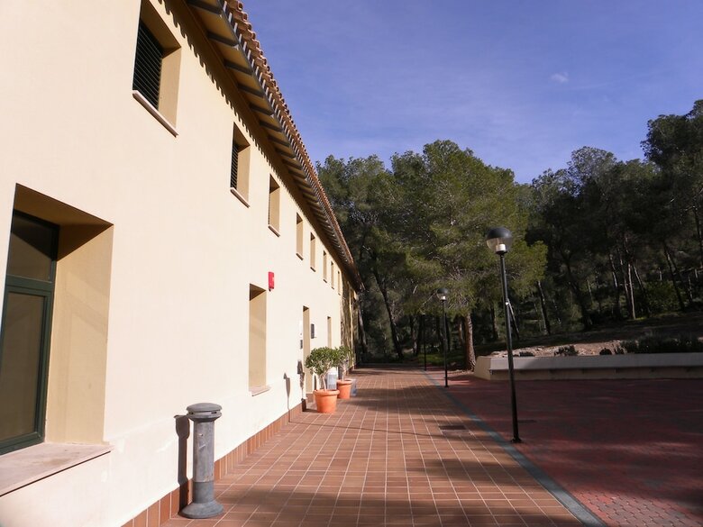 Hostal Albergue Juvenil El Valle