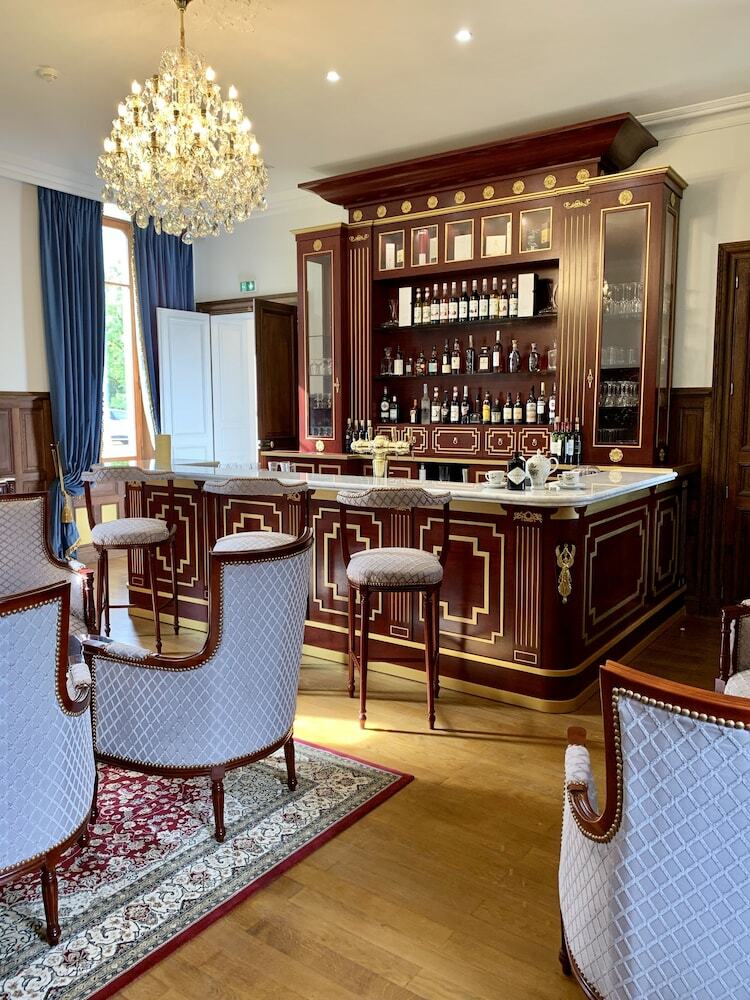 Hotel Alexandra Palace - Younan Collection