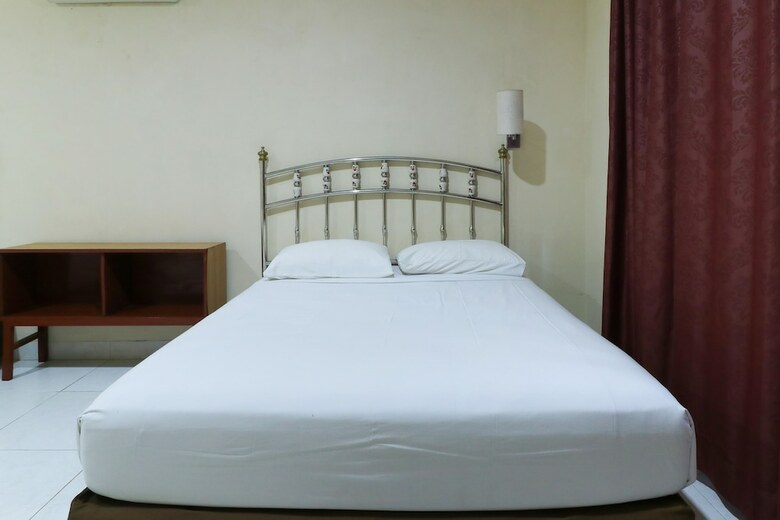 Andrin Daspatt Hotel