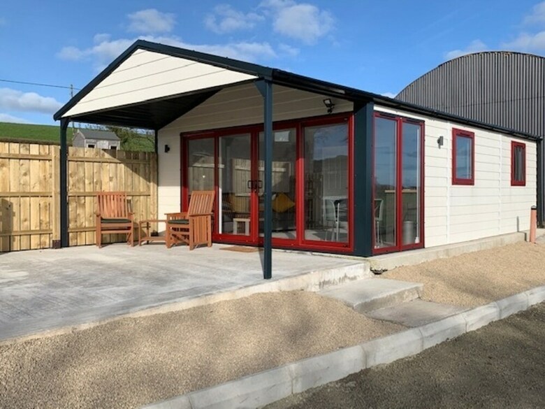 Deerfin Rentals. Private Chalet With Hot Tub