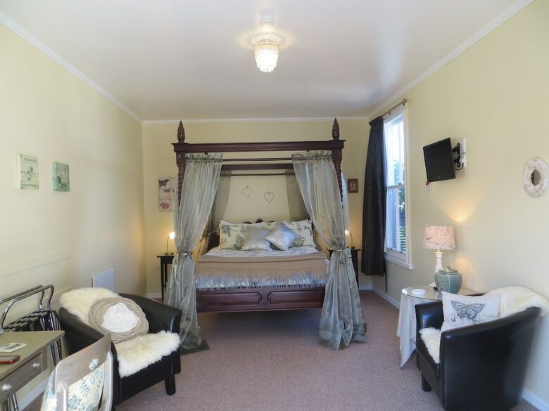 Bed & Breakfast Cotswold Cottage
