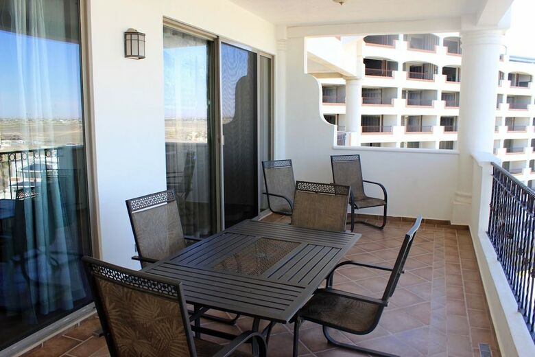 Casa Blanca 2br Cd 703-v By Casago