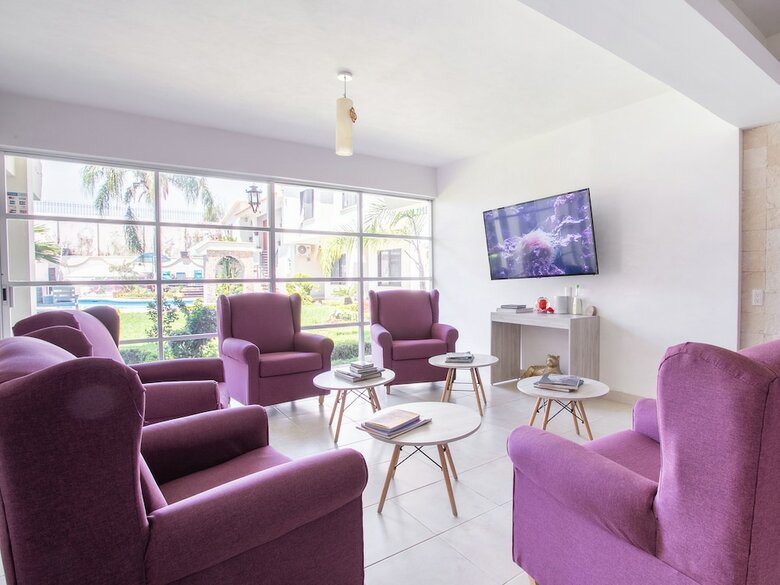 Aparthotel Capital O Marbella