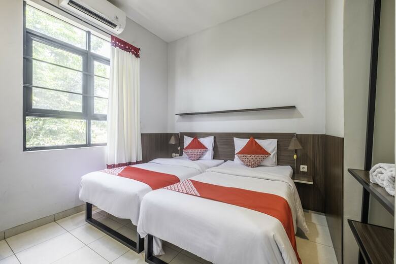 Hotel Oyo 535 Cileunyi Residence Syariah